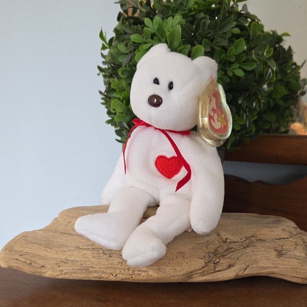 Ty Beanie Baby VALENTINO Bear 1993